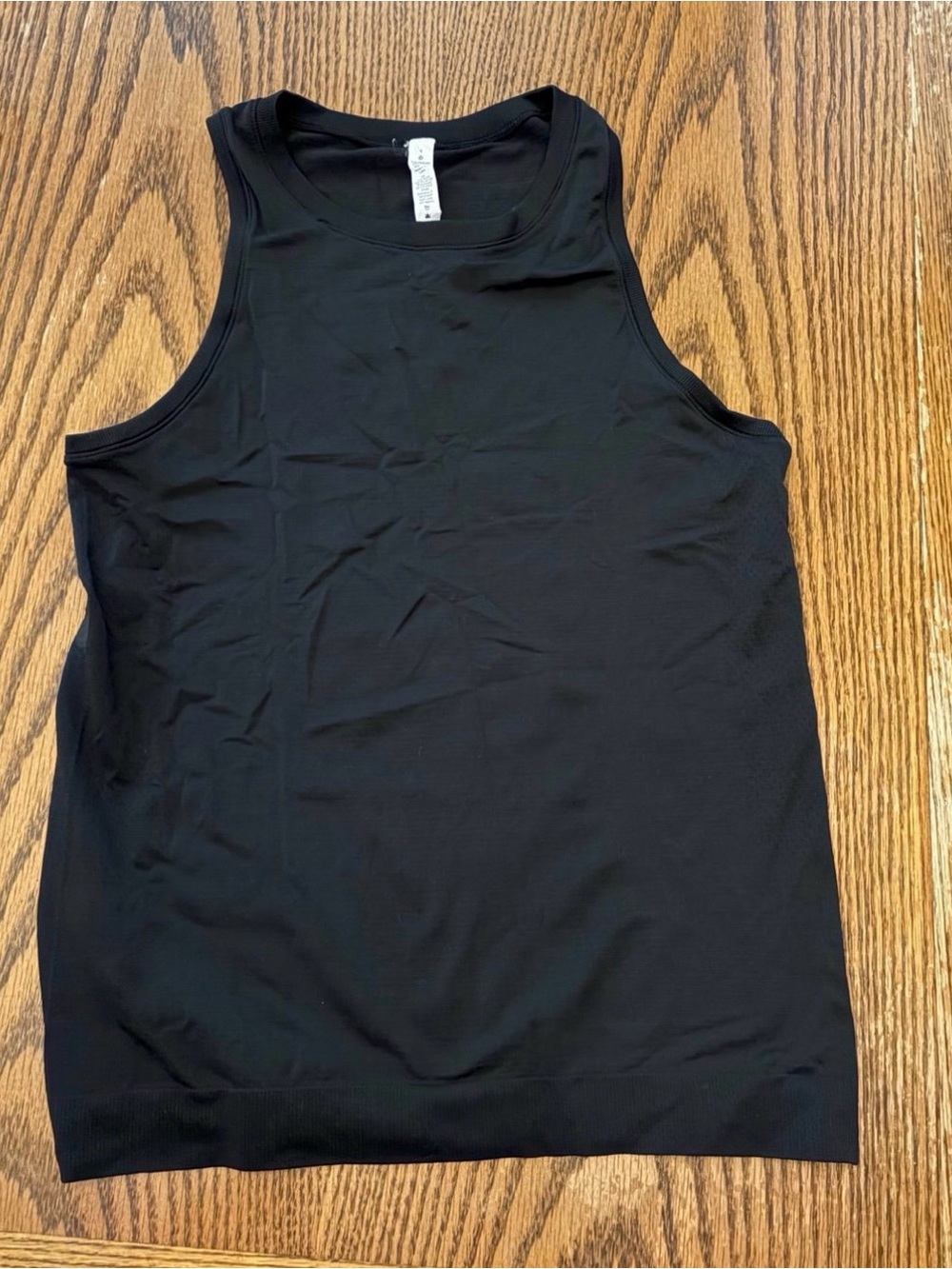 Lululemon Women’s Size 4 Black Seamless Athletic Tank Top